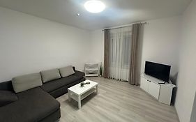 Aparthouse 1